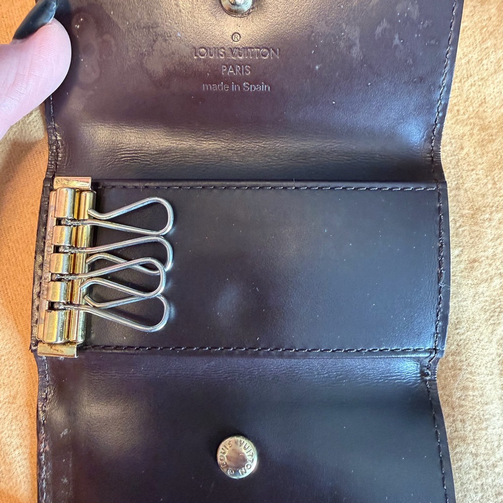 Louis Vuitton Dark Monogram Key Holder - Picture 6 of 7